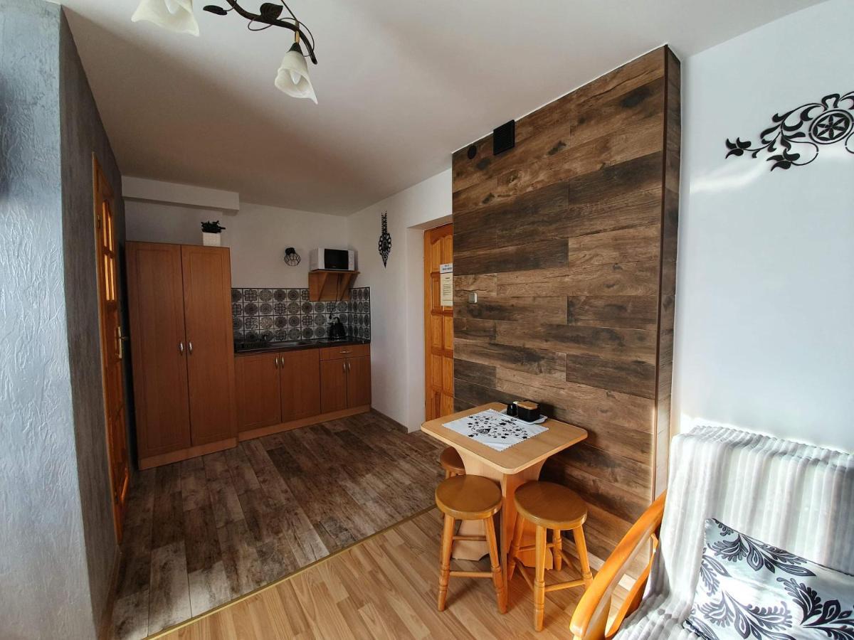 Pokoje I Apartamenty Regionalny Styl Ul Krole 1A Zakopane Exterior photo